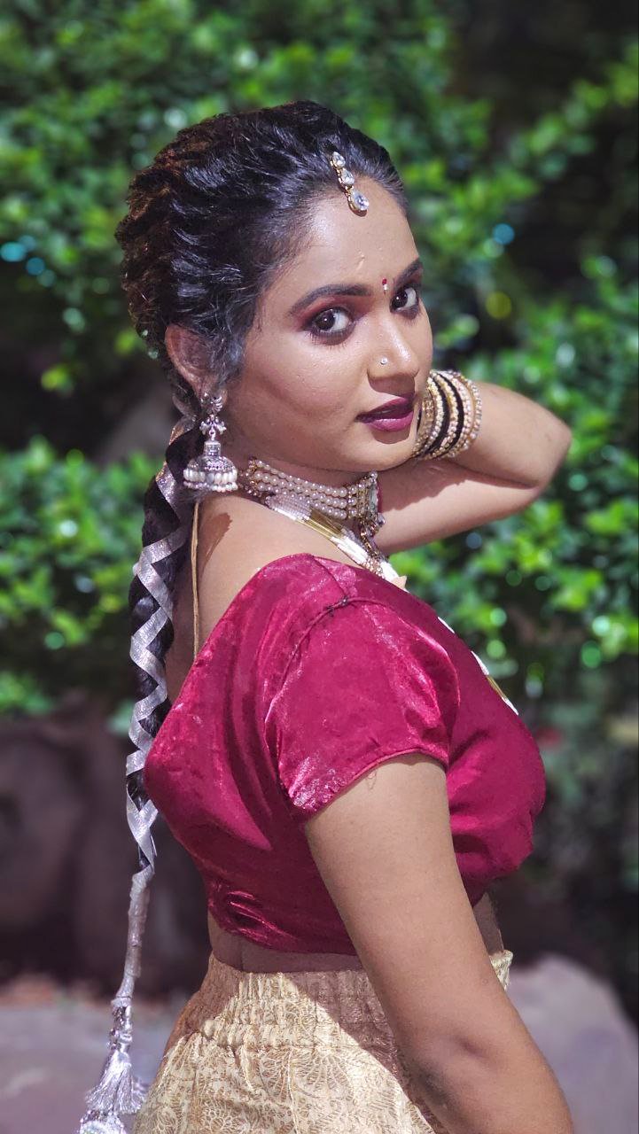 Mahi Makeovers beauty look